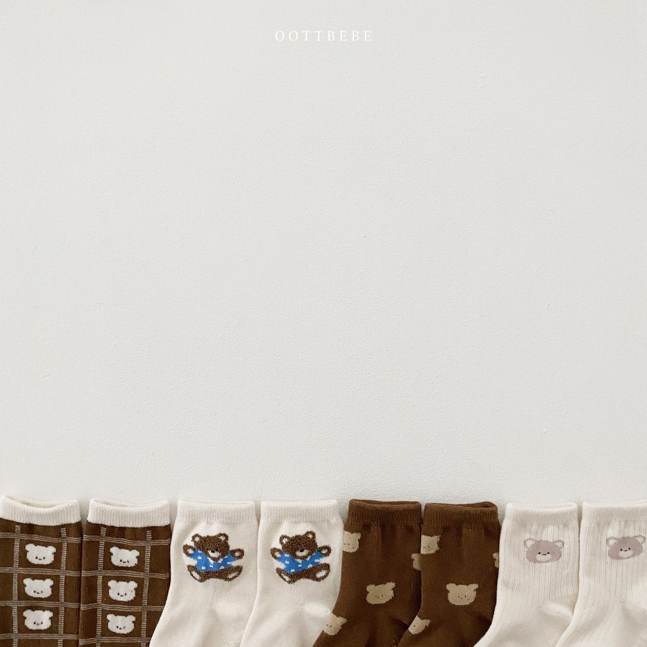 Bear socks image 2