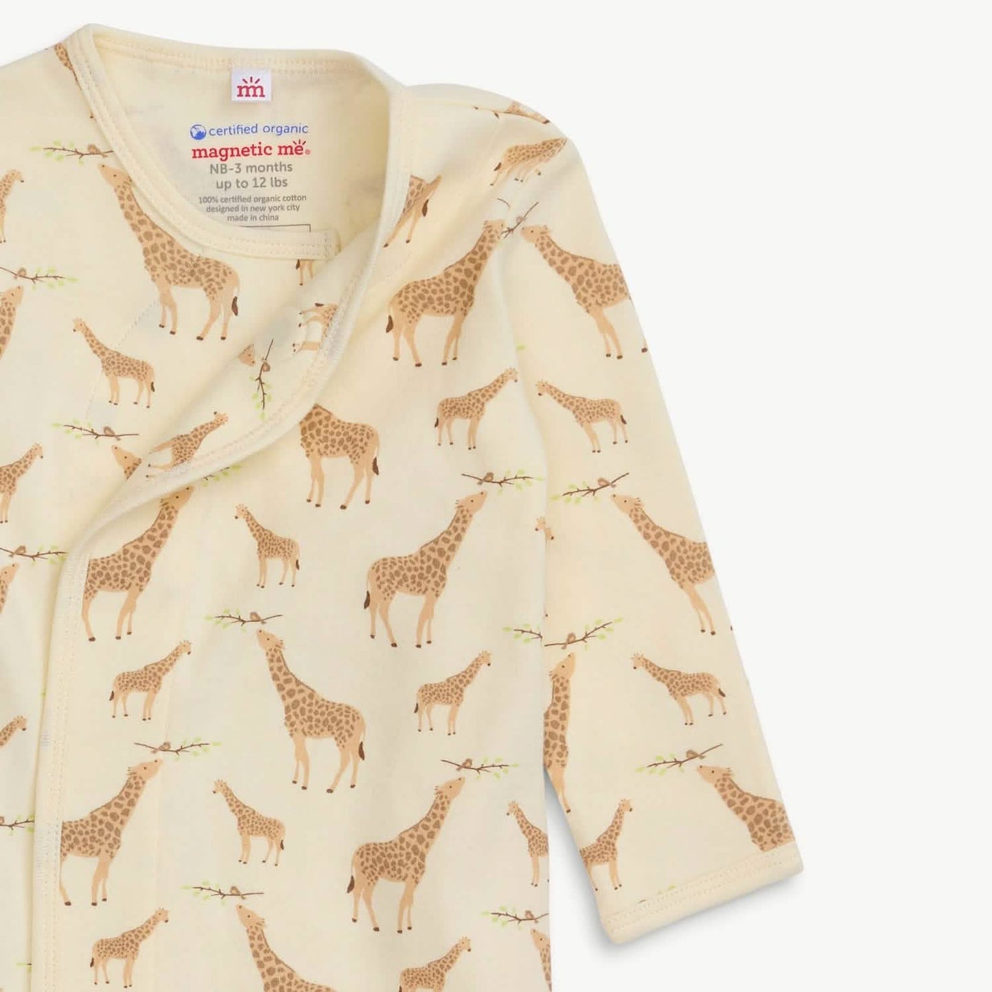 Cream Jolie Giraffe Organic Cotton Magnetic Open Bottom Gown + Hat Set