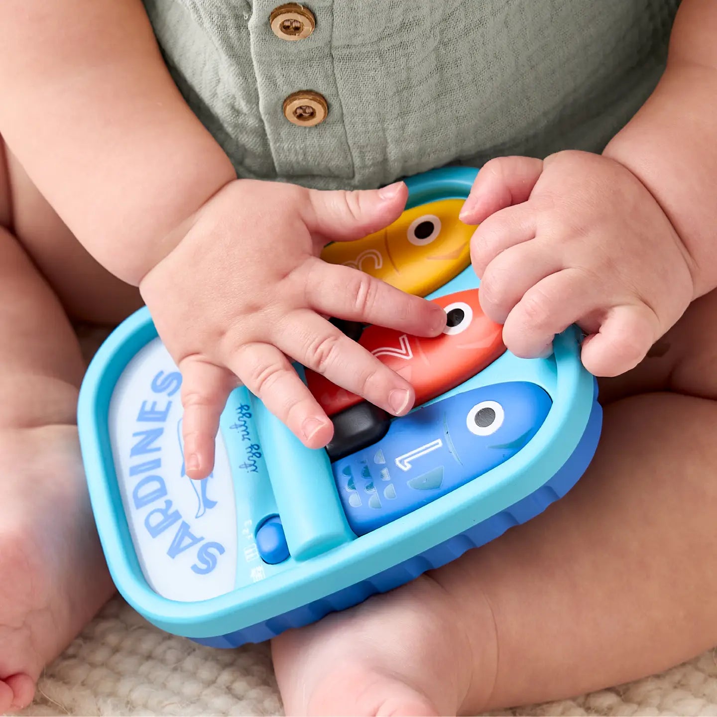 Bitzy Tunes™ Sardines | Light-Up Interactive Piano Toy