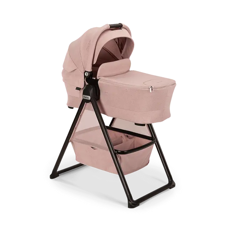 swiv™ & triv™ series bassinet + stand