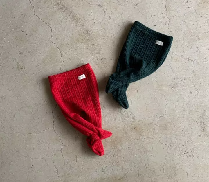 Holiday Footed Leggings image 1