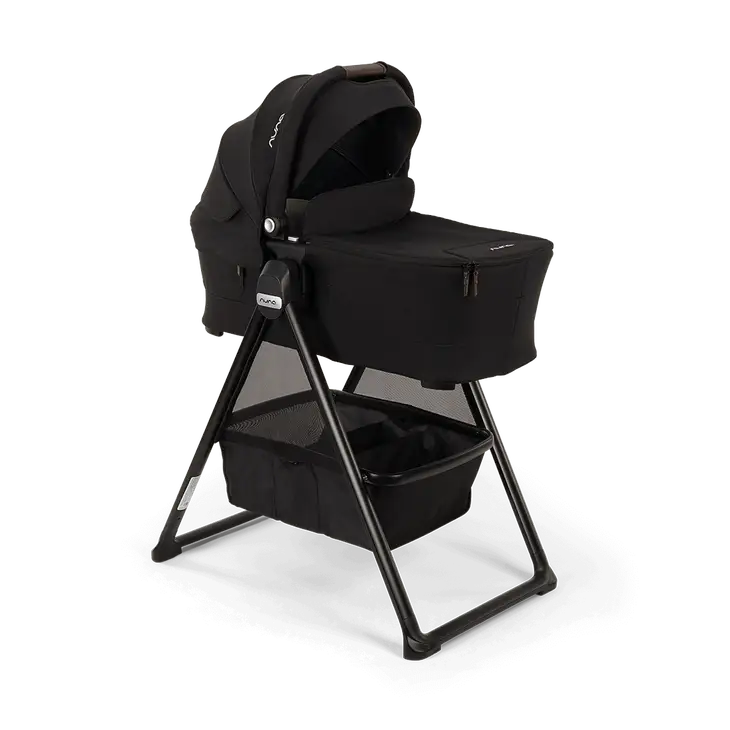 swiv™ & triv™ series bassinet + stand